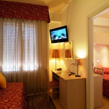 Hotel Mimosa Bellaria-Igea Marina Esterno foto