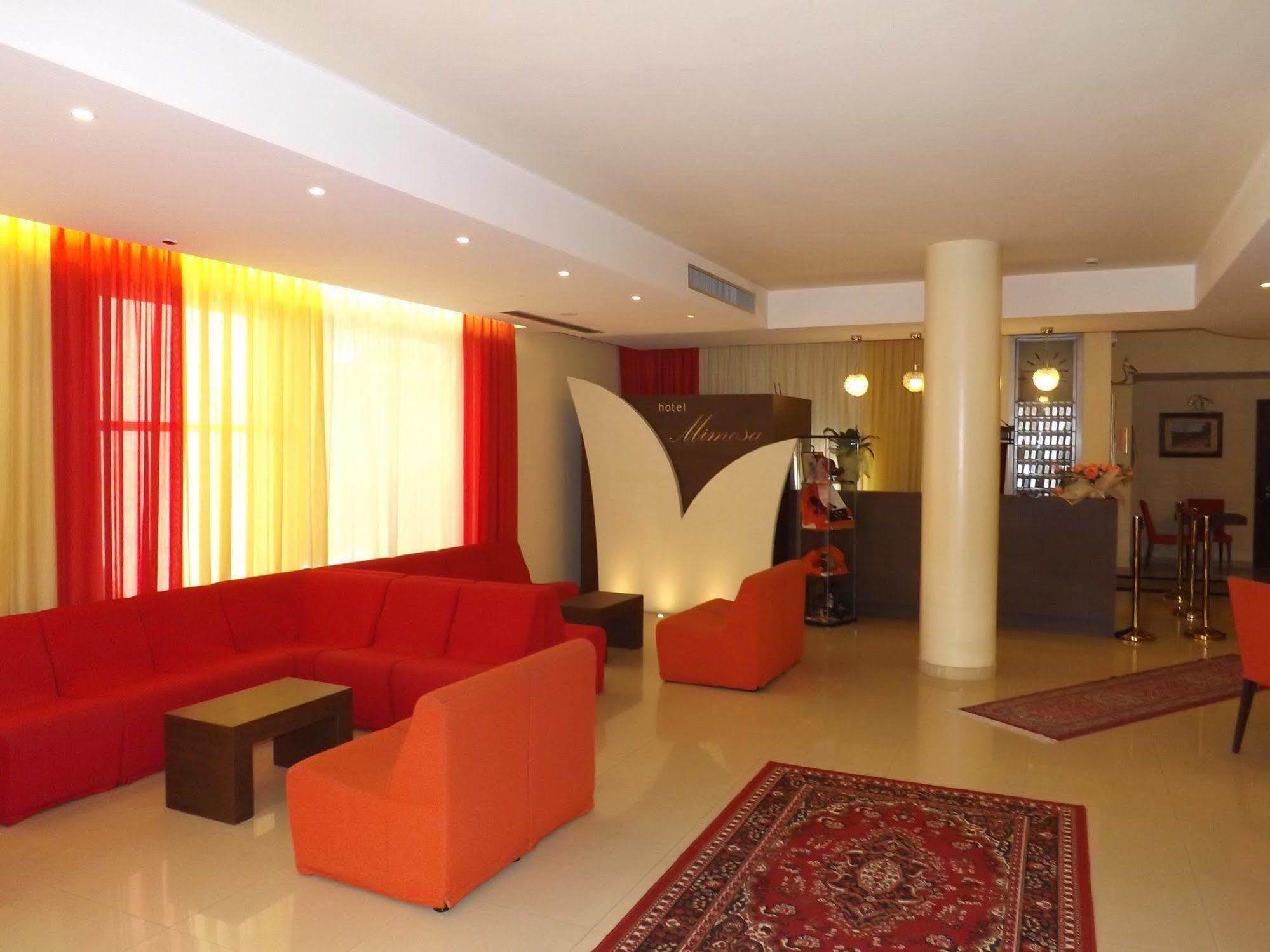 Hotel Mimosa Bellaria-Igea Marina Esterno foto