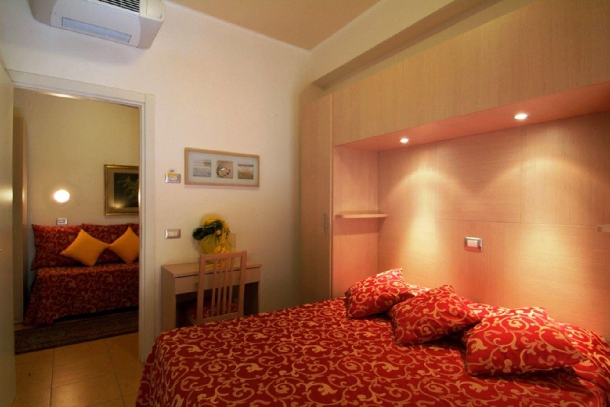 Hotel Mimosa Bellaria-Igea Marina Esterno foto