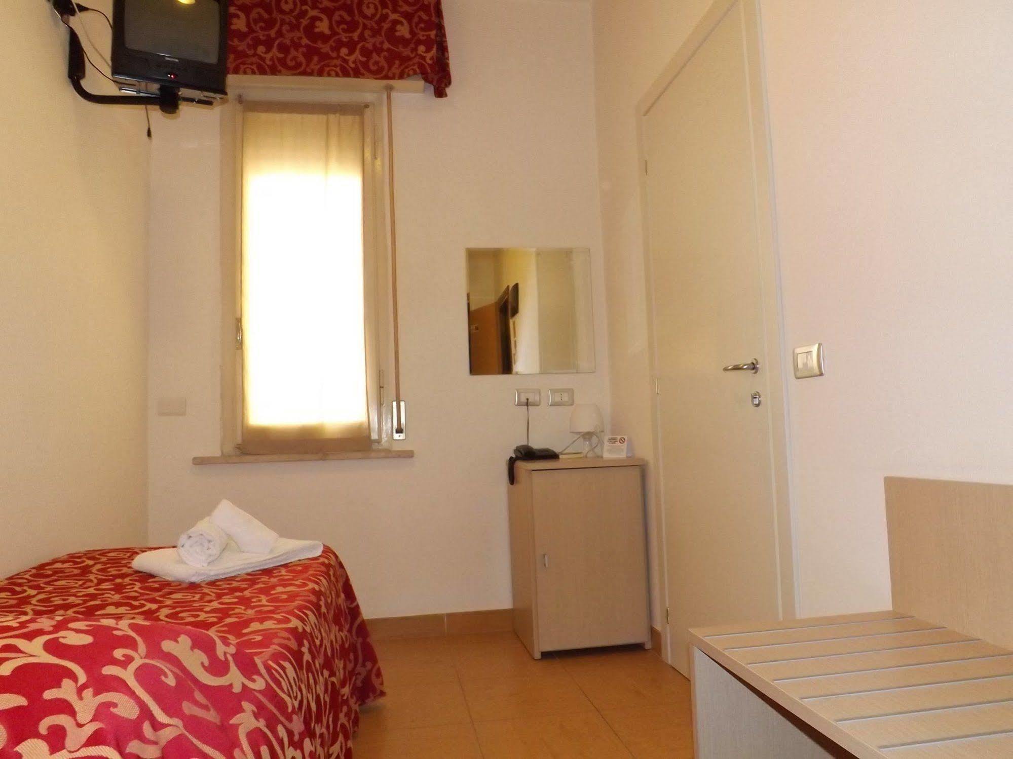Hotel Mimosa Bellaria-Igea Marina Esterno foto
