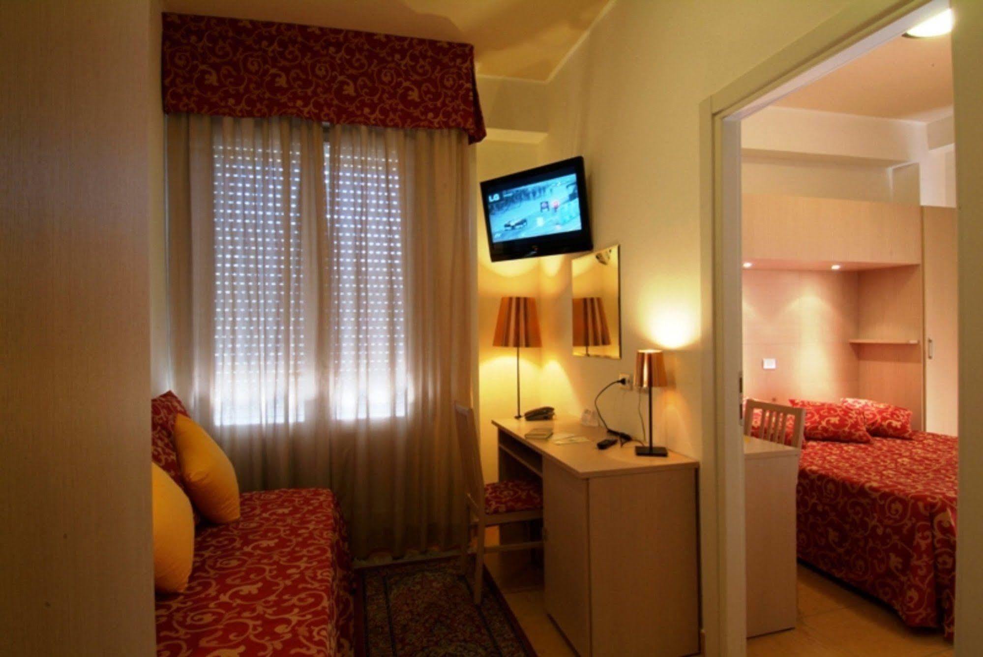 Hotel Mimosa Bellaria-Igea Marina Esterno foto